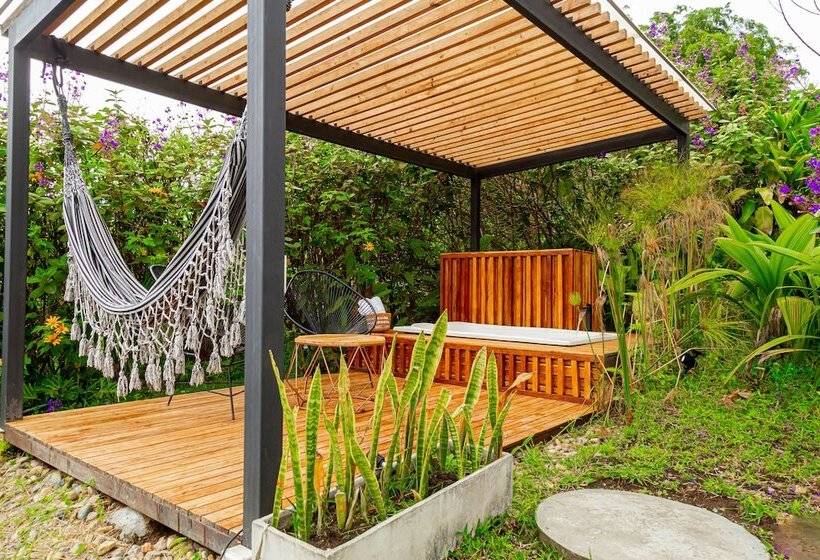 Eco Hotel Monte Tierra