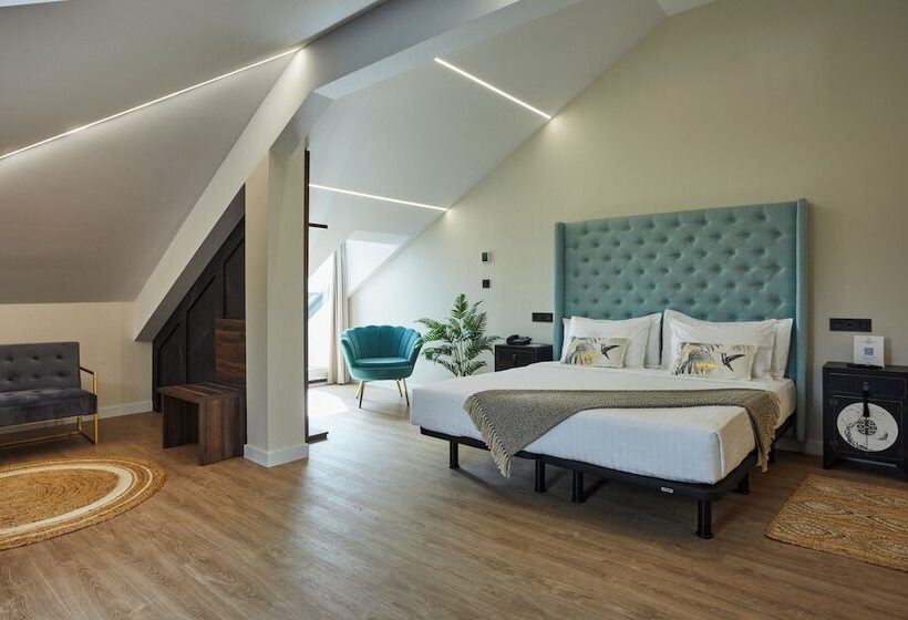 ホテル Apartamentos Silken Fontibre Iberia Spa