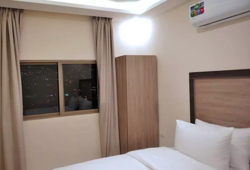 هتل Beit Alshabaan Inn