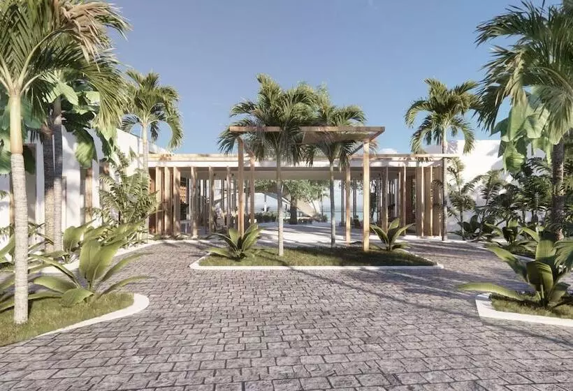 هتل Silversands Beach House Grenada