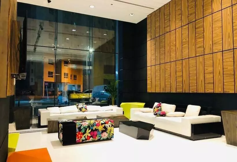 هتل Sway Suites