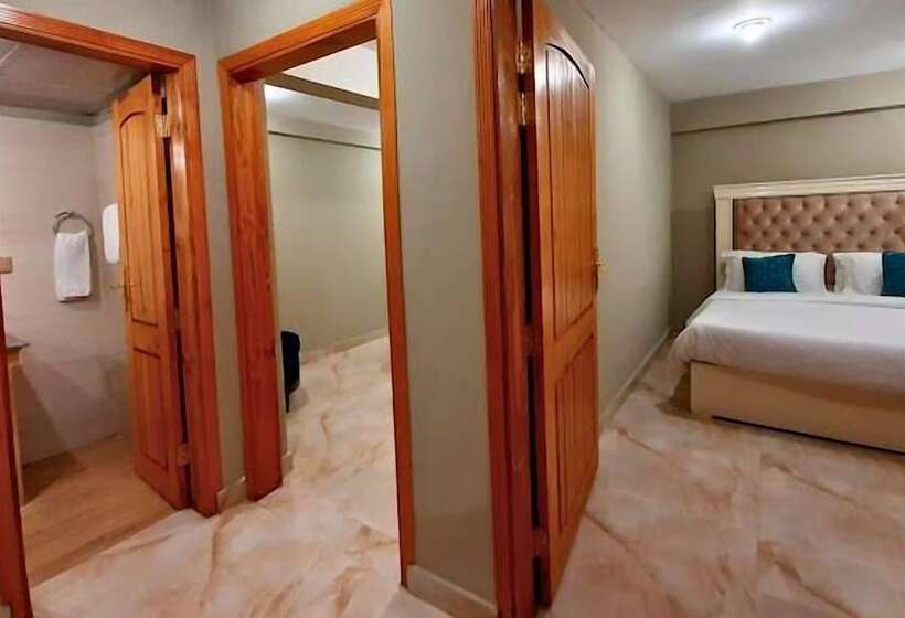 هتل The Mont Calm Suites Murree