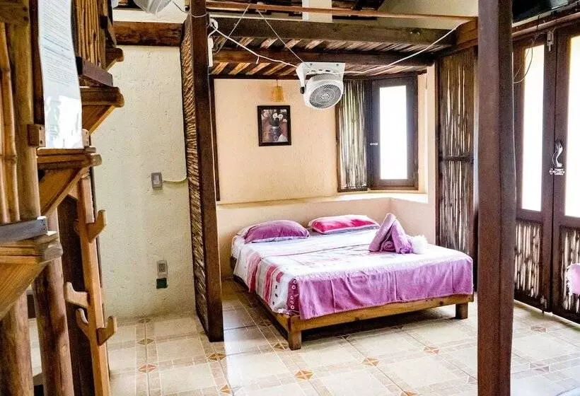 簡易ホテル Posada Los Jacalitos
