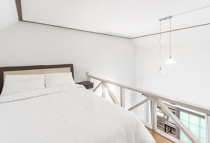 Gangchon Beautiful Pet House Pension