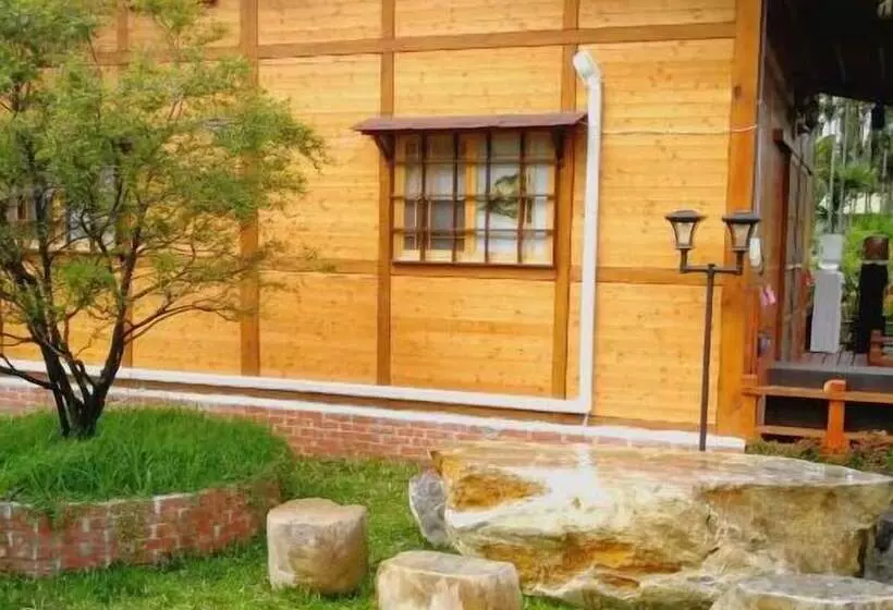 Hong Ban Tian B&b