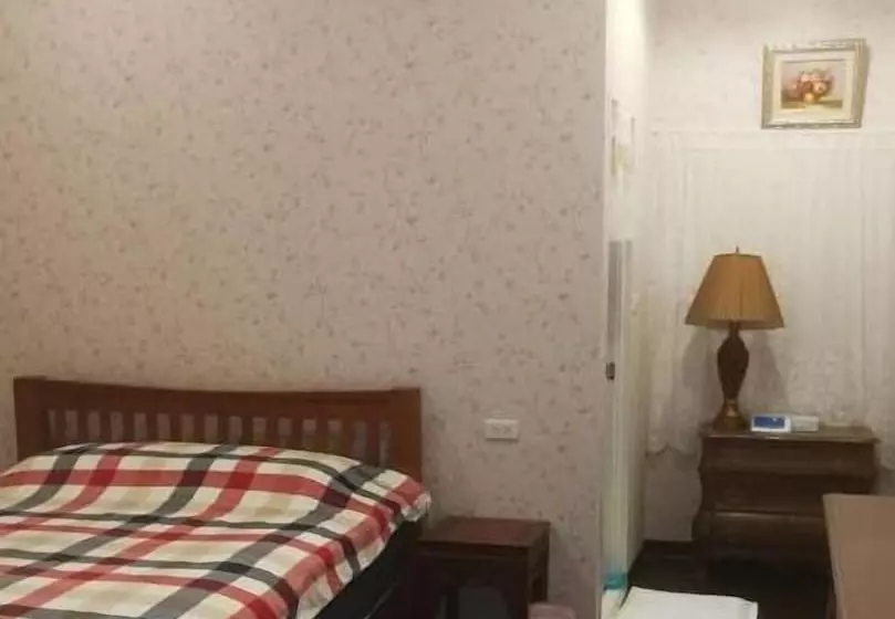 Hong Ban Tian B&b