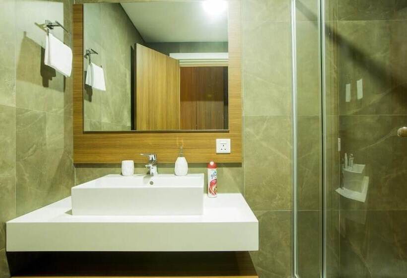 Hotel Accra Fine Suites