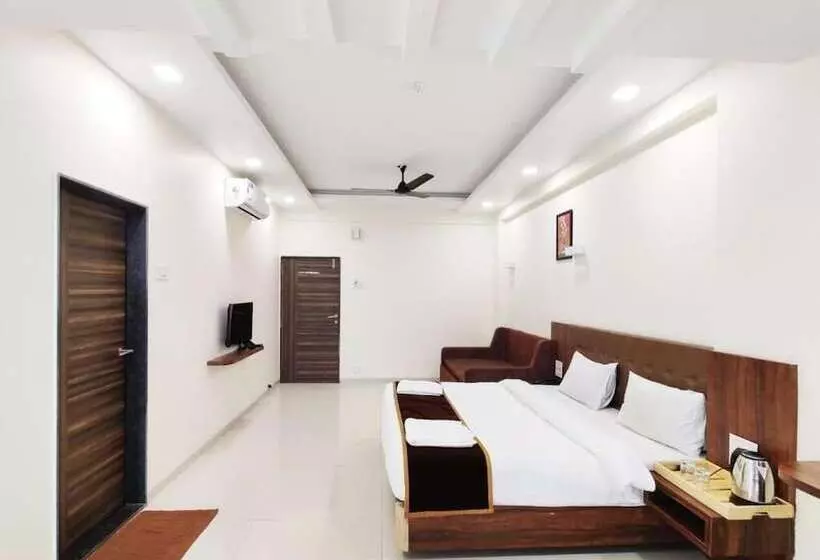 Hotelli Arya Resort & Spa