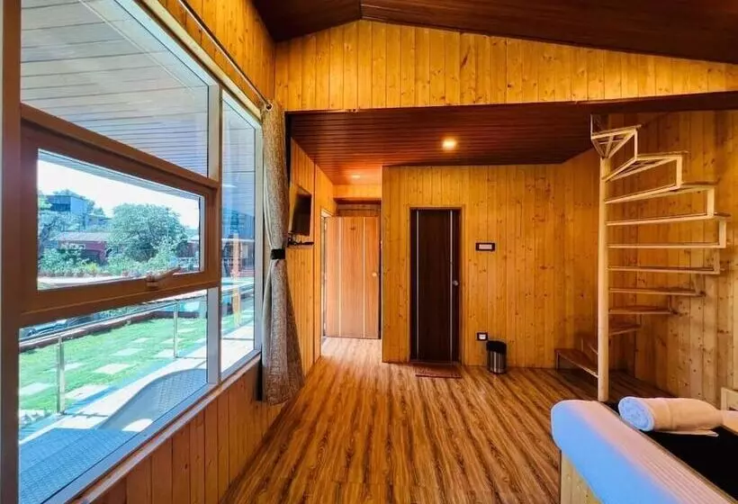 Hotelli Arya Resort & Spa