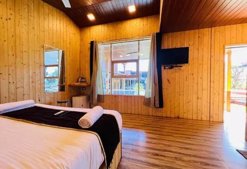 Hotelli Arya Resort & Spa