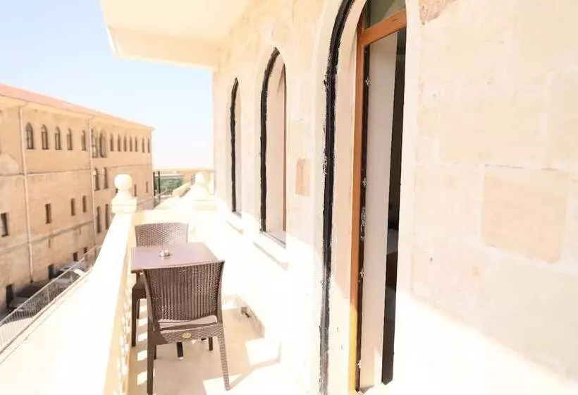 هتل Mardi̇n Bey Konaği