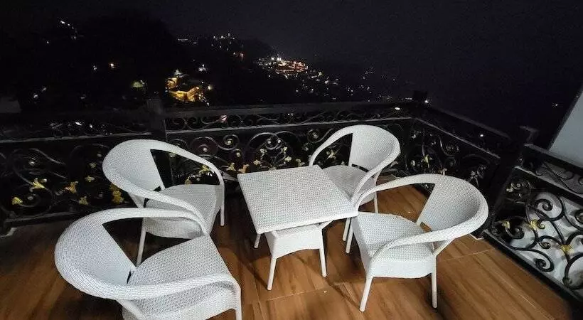 Hotelli Casa Arhan Luxury Mussoorie Homestay