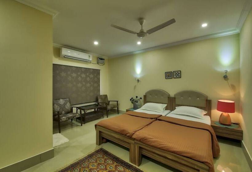 Отель Harmony House   A Boutique