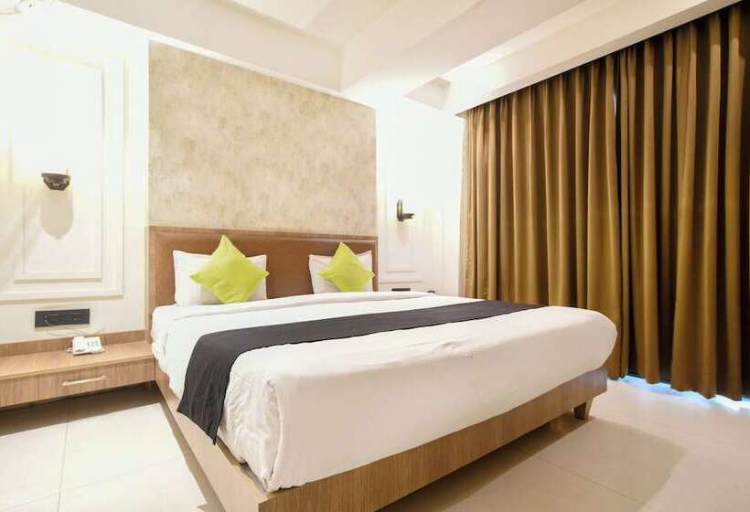 בית מלון כפרי Holiday