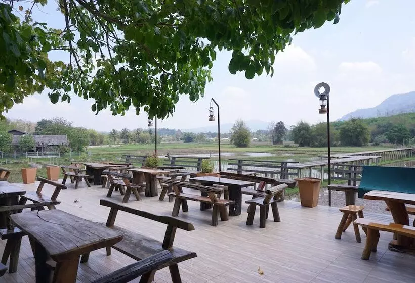 Hotelli Phuruarounmai Resort