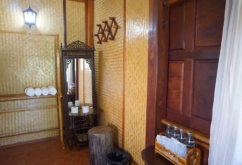 Hotelli Phuruarounmai Resort