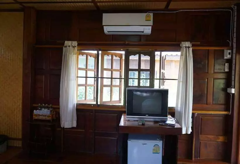 Hotelli Phuruarounmai Resort