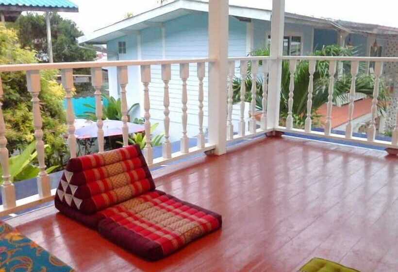 בית מלון כפרי Sukkeebeach Kohlarn Resort