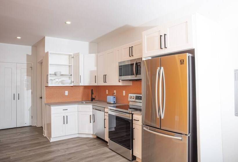 هتل Peachtree Suites