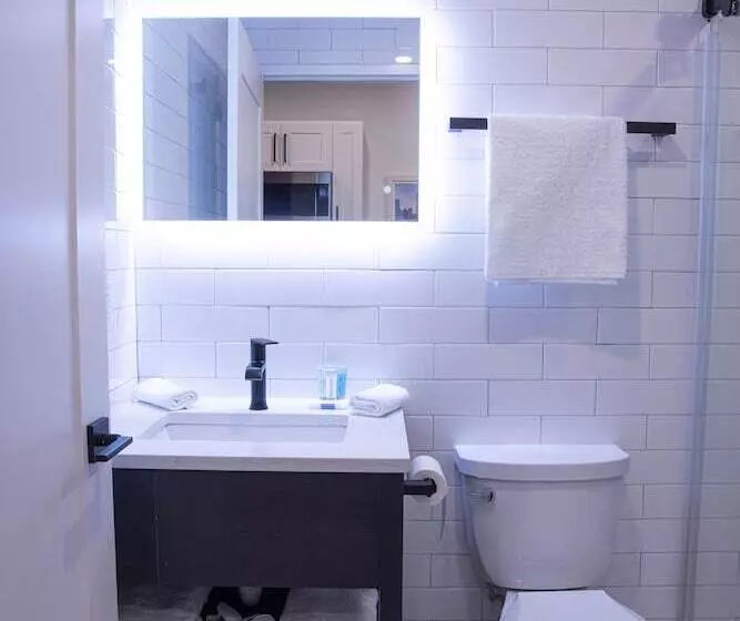 Hotelli Peachtree Suites