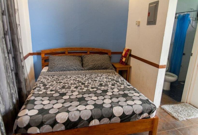 Melrose Beach Resort