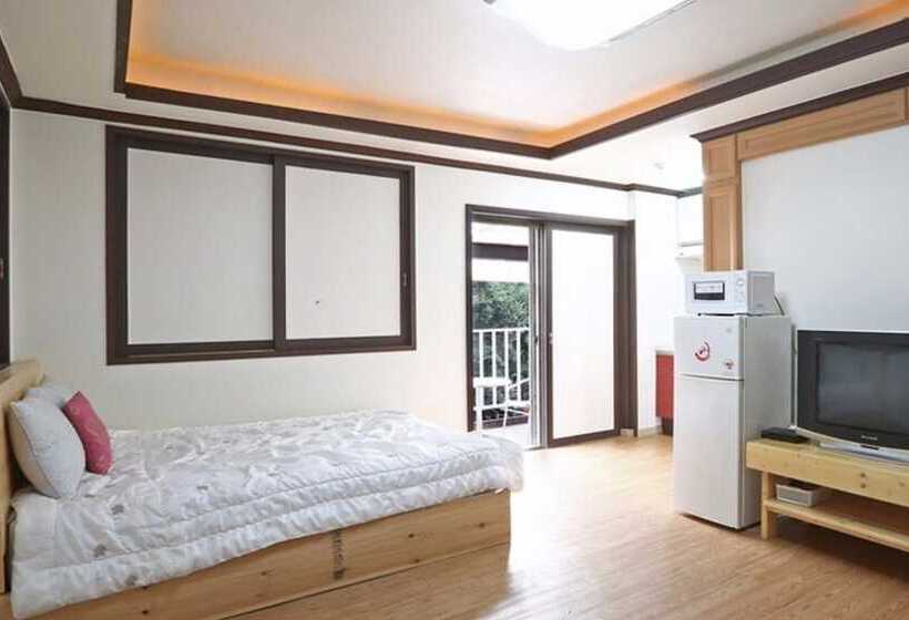 Gapyeong Valley In The Forest Pension