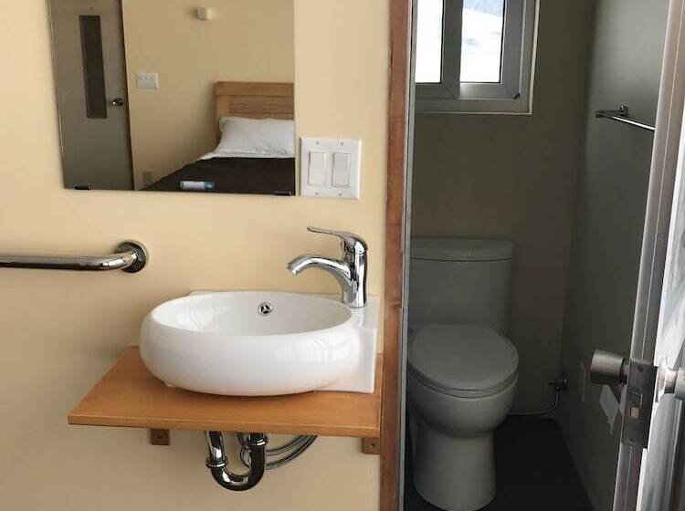 پانسیون Hakuba West Coast Inn Villa