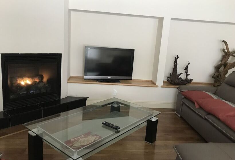 پانسیون Hakuba West Coast Inn Villa