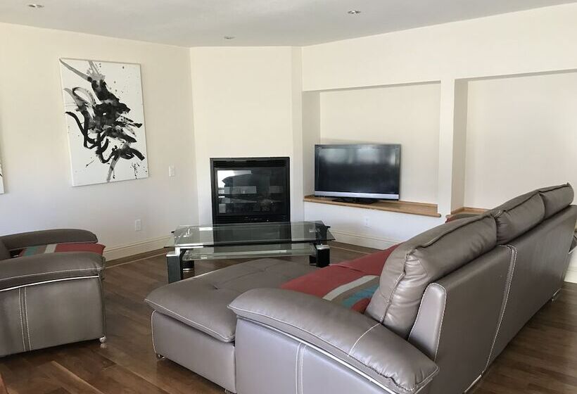 پانسیون Hakuba West Coast Inn Villa