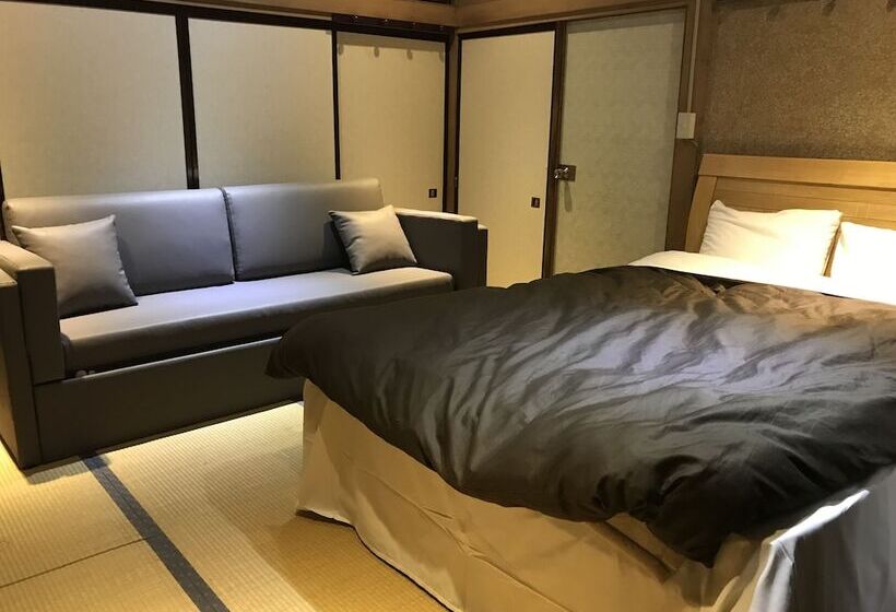 پانسیون Hakuba West Coast Inn Villa