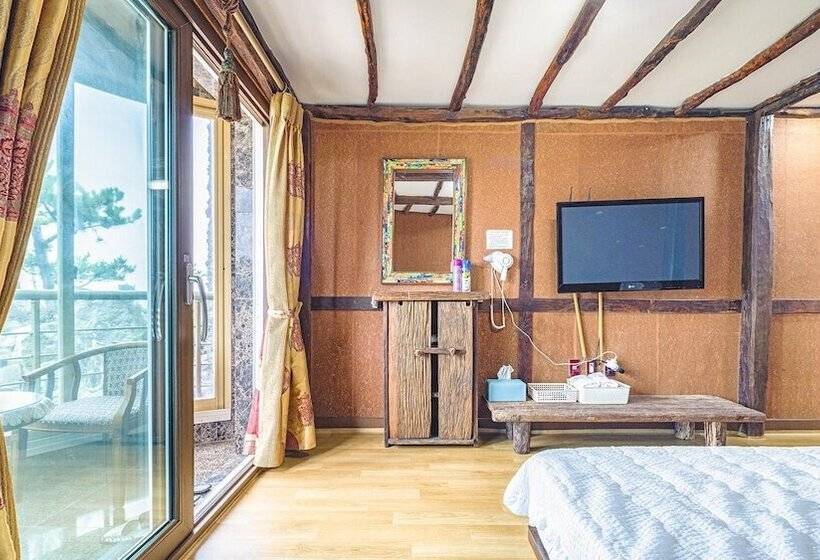 Jeju Padosoriminbak Pension