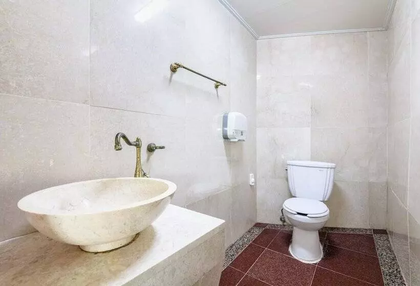 Jeju Padosoriminbak Pension