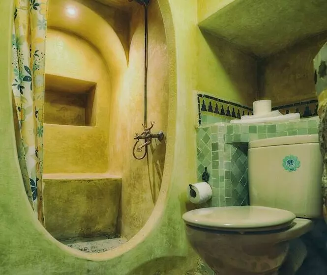 Riad Chefchaouen Medina