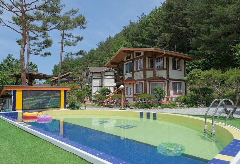 Samcheok Yeondam Pension