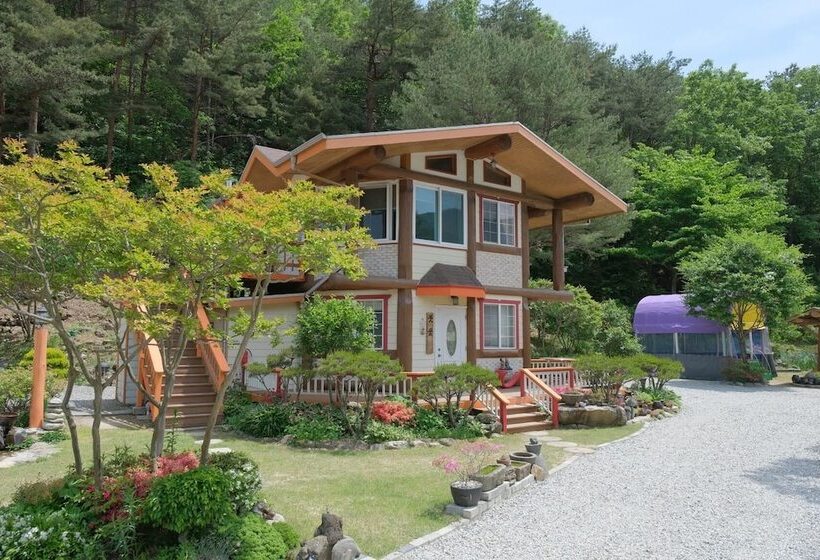 Samcheok Yeondam Pension