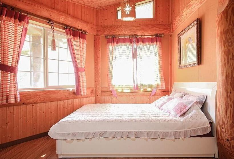 Samcheok Yeondam Pension