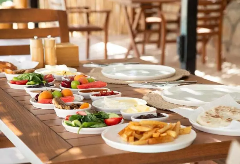 Hotelli Eski Kapı Datça