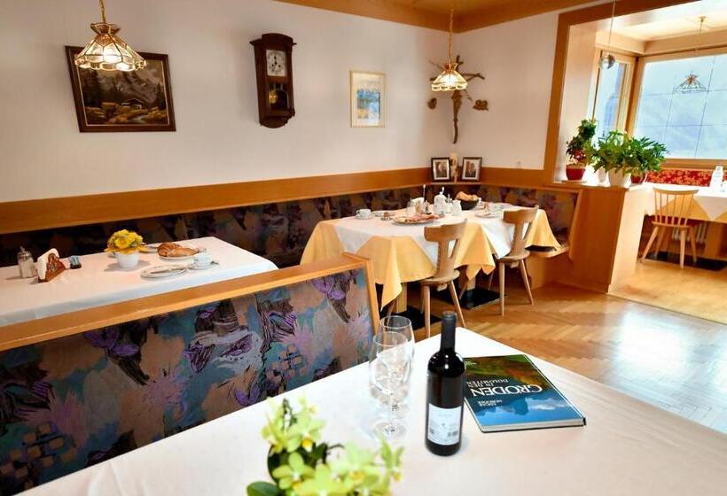 بنسيون Garni Sonneck