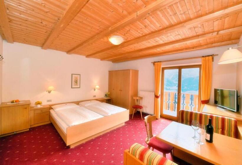 بنسيون Garni Sonneck