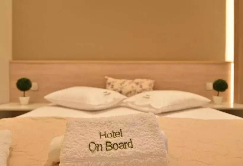 Retkeilymaja On Board Luxury Studios