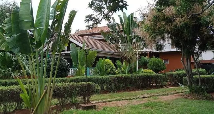 مسافرخانه Auberge Nofiko
