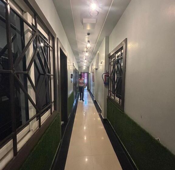 هتل Ankit Near Assi Ghat