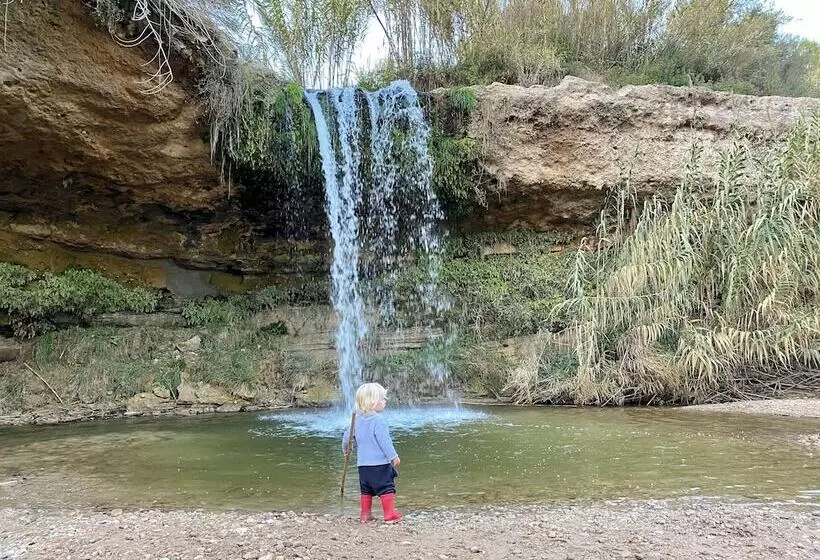 Hotelli Masia Can Rovira