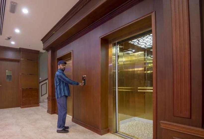 هتل Red Al Safa Suites