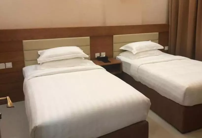 هتل Red Al Safa Suites