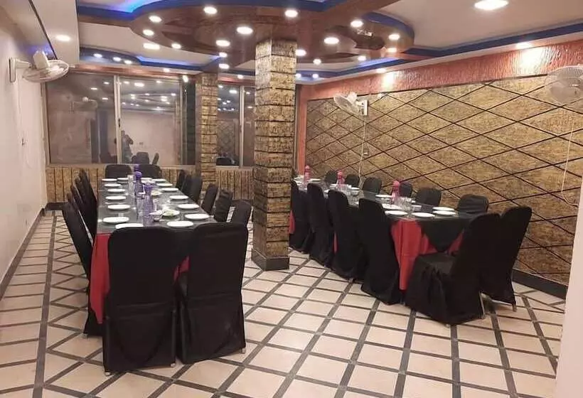 Kashmir Inn Hotel Muzaffarabad