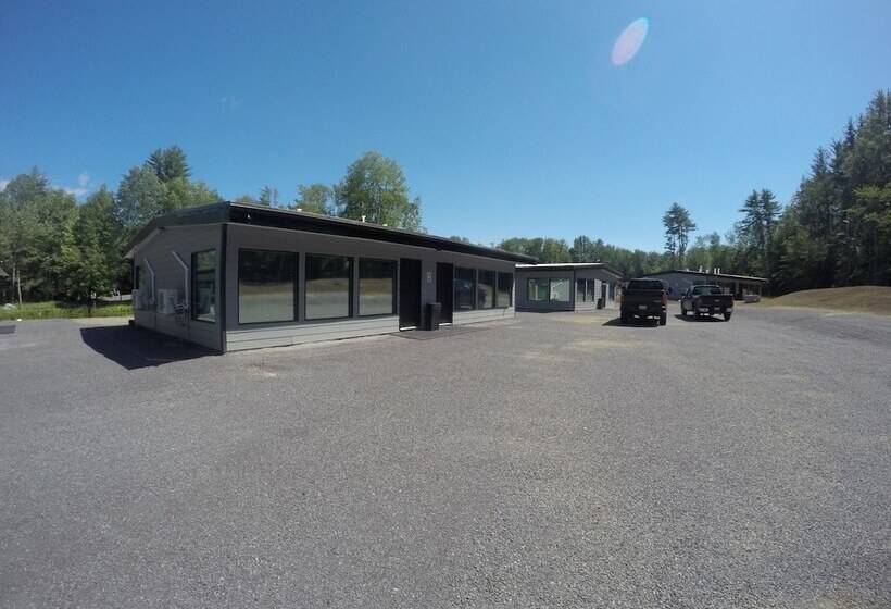 酒店 Golden Pond Cabins