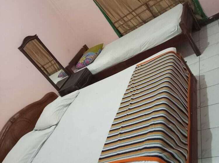 Hotel Tirtonadi Permai