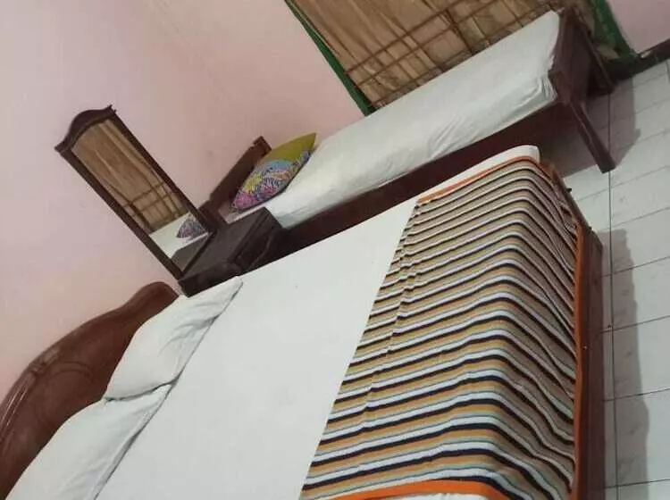 Hotel Tirtonadi Permai