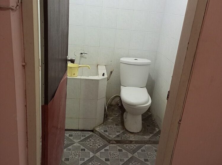 Hotel Tirtonadi Permai